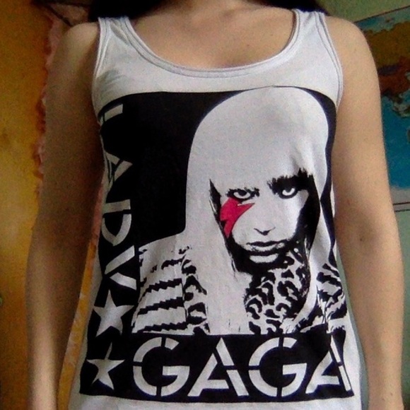 Lady Gaga T-shirt 👩🏼🎤 - Picture 5 of 5